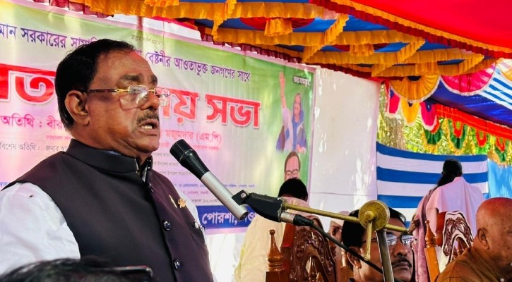 শুধু মূল সড়ক নয়, এখন মানুষের ঘরে প্রবেশের রাস্তাও পাকা হচ্ছে